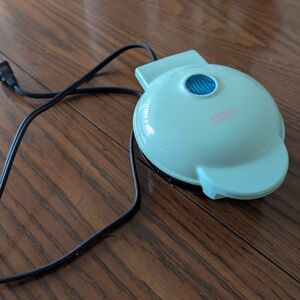 Aqua Mini Waffle Maker